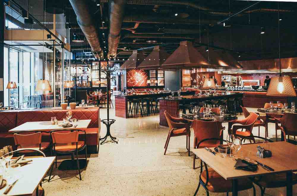 Inside Hotel Restoff